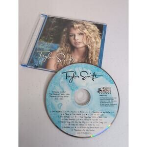 Taylor Swift Debut Self Titled CD, No Scratches